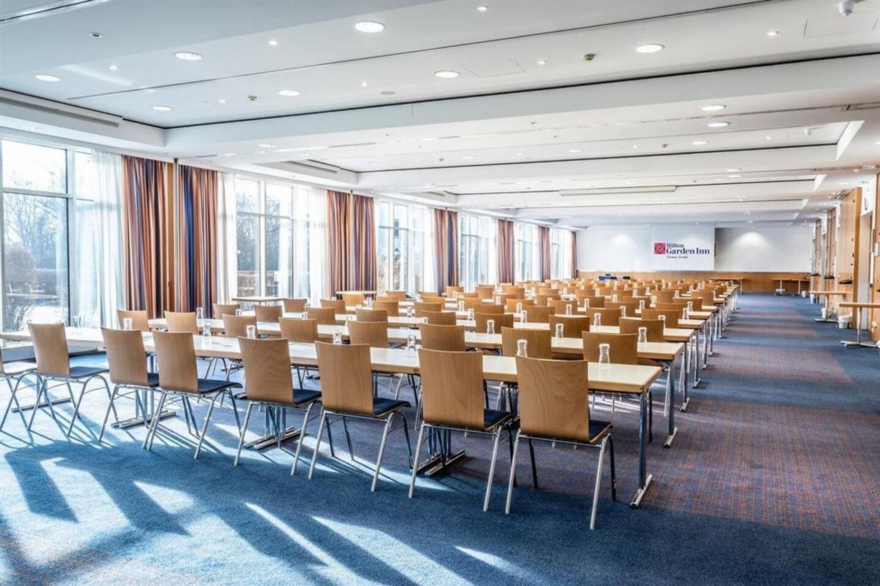 Hilton Garden Inn Vienna South Екстериор снимка