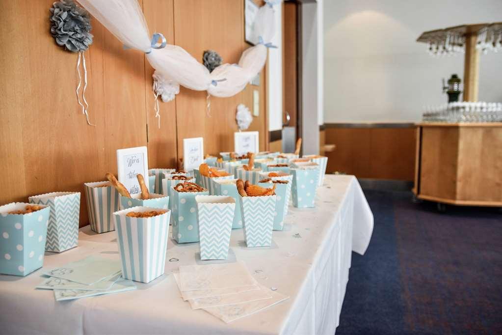 Hilton Garden Inn Vienna South Съоръжения снимка